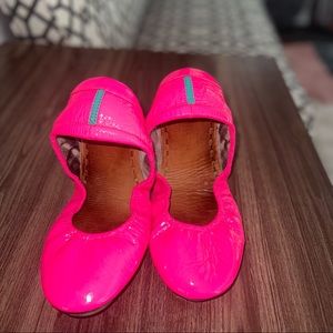 Pop Pink Tieks - Size 10